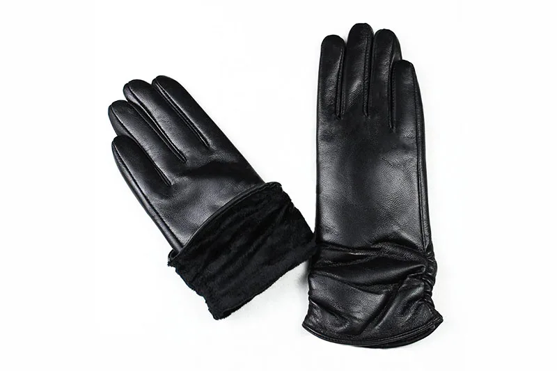 Women's Sheepskin Leather Gloves With Velvet Lining For Warmth in Autumn and Winter Outdoor Anti Cold Motorcycle Driving Gloves