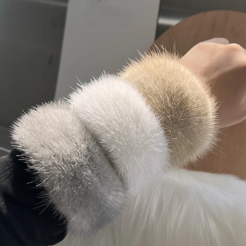 Real Mink Fur Cuffs Sex Hand Arm Warmers Natural Mink Fur Cuffs Wristbands Female Warm Rabbit Hair for Women Manga