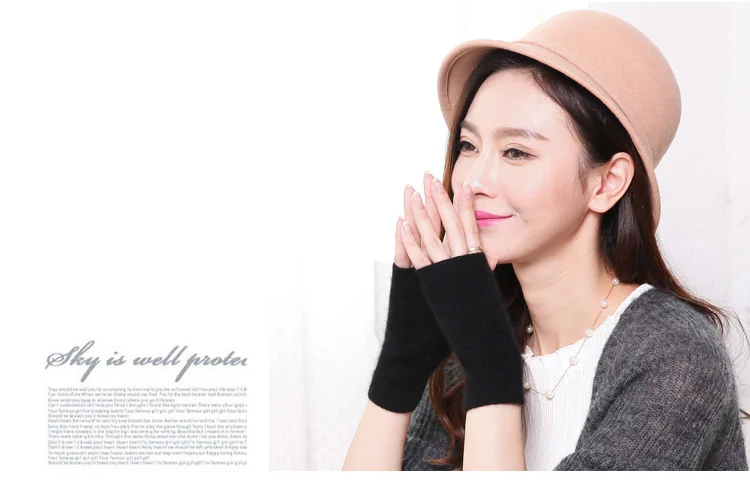 Mink Cashmere Autumn Winter Women Gloves Fingerless Warm Racoon Wool Mitten Wrist Length Thumb Hole Mitts Korean Female Lovely