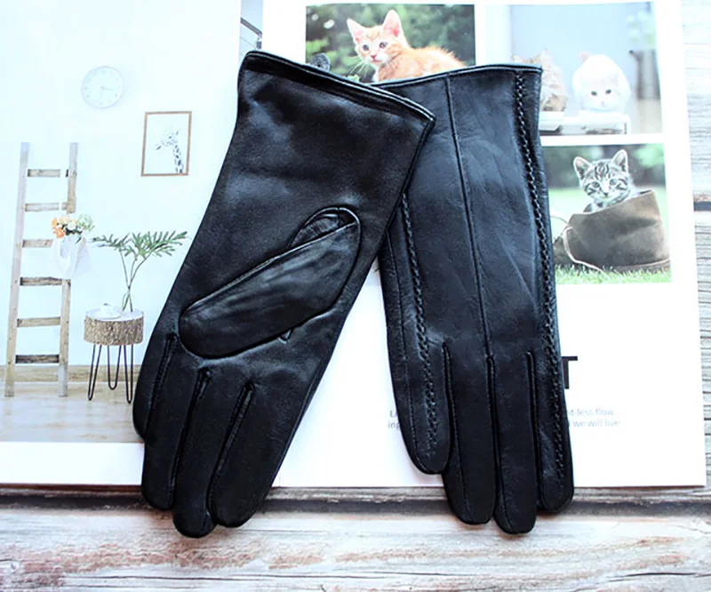 Women's Colored Leather Gloves Fashion Striped Style with Velvet Lining Warm Autumn Winter Sheepskin Finger Gloves