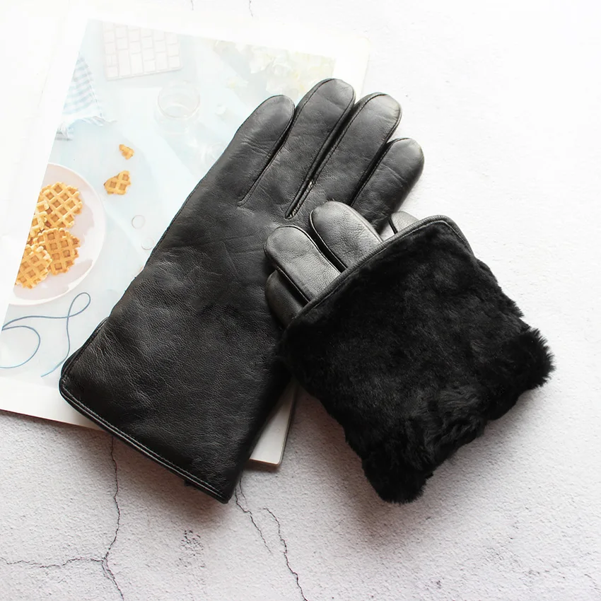 Men's Winter Thick Warm Leather Gloves Enlarged Sheepskin Fur Lined Windproof Cold Resistant Outdoor Motorcycle Riding Gloves