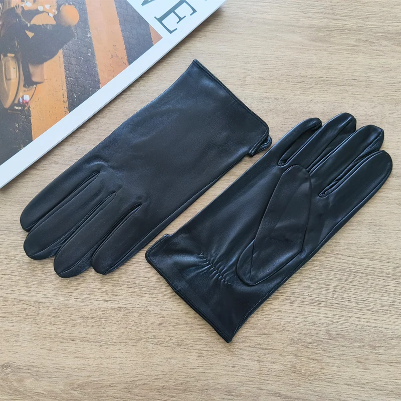 Men's Thin Sheepskin Leather Gloves Summer Outdoor Sunscreen for Cycling And Driving