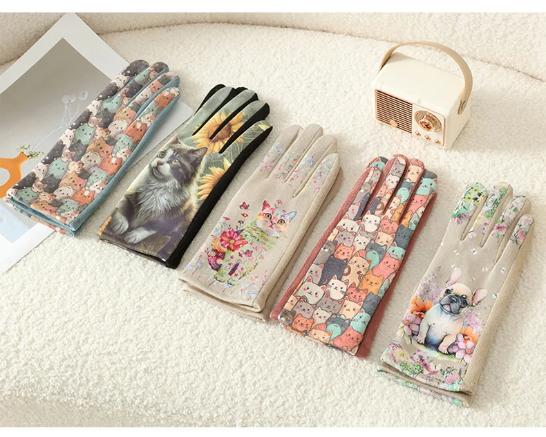 Cartoon Printing Cute Cat Dog Oil Painting Suede Gloves Women Winter Thickened Warm Touchscreen Gloves Student Girl Prevent Cold