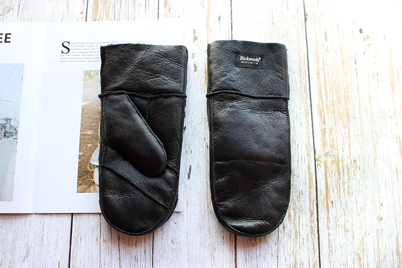 Men's Winter Warm Sheepskin Fur Mittens Thickened Windproof Cold-Proof Wool Lined Leather Gloves for Cold Weather Protection