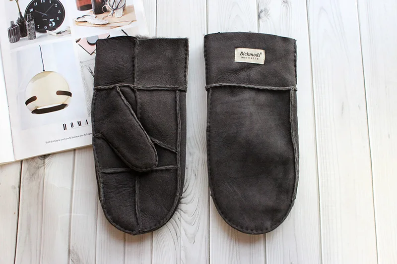 Men's Winter Warm Sheepskin Fur Mittens Thickened Windproof Cold-Proof Wool Lined Leather Gloves for Cold Weather Protection
