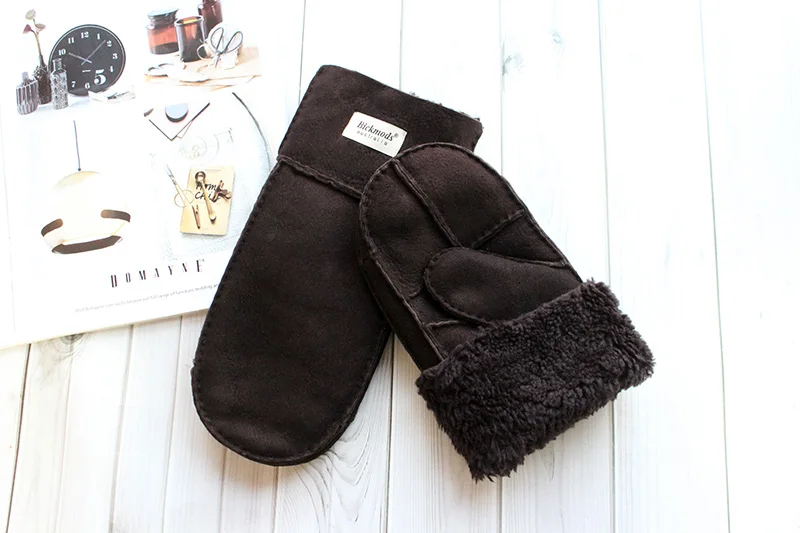 Men's Winter Warm Sheepskin Fur Mittens Thickened Windproof Cold-Proof Wool Lined Leather Gloves for Cold Weather Protection