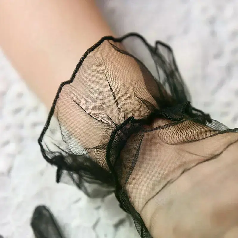 Women Short Tulle Gloves Sexy Lace Mittens Tulle Full Finger Gloves Lady Driving Glove Transparent Mittens Wedding Bridal Gloves