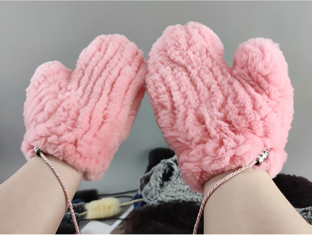 Hot Sale Natural Real Rex Rabbit Fur Gloves Good Elastic Women Winter Knitted Real Rabbit Fur Mittens Outdoor Genuine Fur Gloves