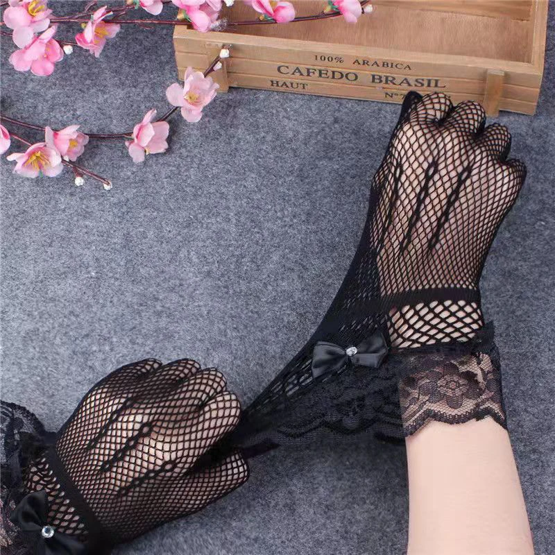 1Pair Lace Mittens Full Finger Girls Lace Fashion Gloves Women Black White Summer Uv-proof Driving Gloves Mesh Fishnet Gloves
