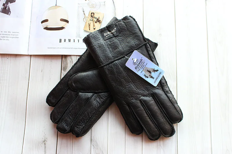 Winter Warm Sheepskin Fur Gloves Men Thickened Outdoor Motorcycle Riding Windproof and Cold-Proof Leather Points Wool