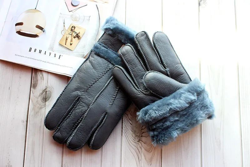Winter Warm Sheepskin Fur Gloves Men Thickened Outdoor Motorcycle Riding Windproof and Cold-Proof Leather Points Wool