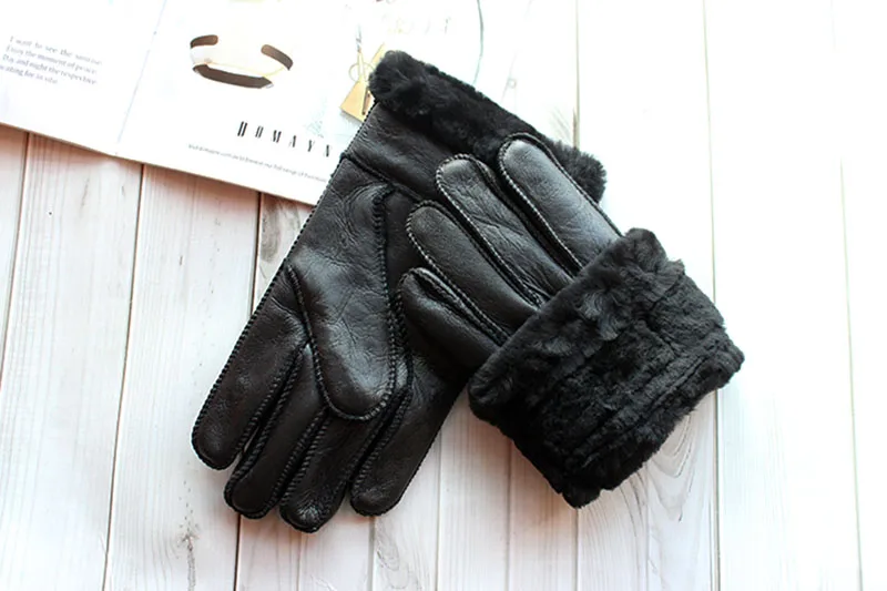 Winter Warm Sheepskin Fur Gloves Men Thickened Outdoor Motorcycle Riding Windproof and Cold-Proof Leather Points Wool