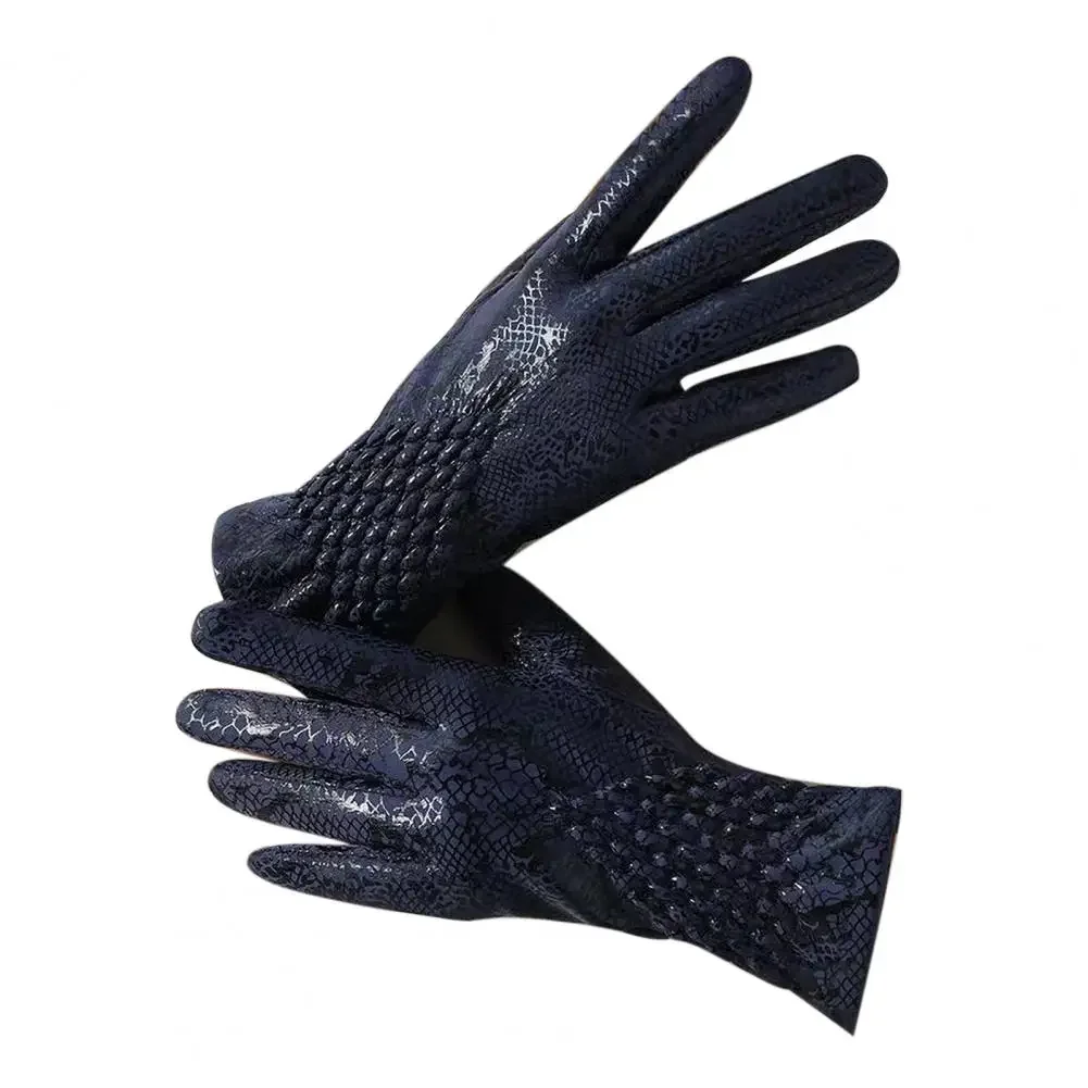 Women's Winter Velvet Keep Warm Gloves Fashion Snake Skin Pattern Touchable Screen Fingered Elasticity Windproof Cycling Gloves