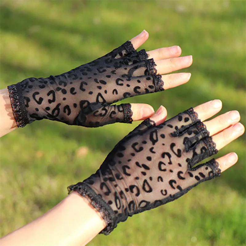 Summer Women Fingerless Gloves Sexy Female Lace Sailor Dance Mittens For Bride Half Finger Fishnet Dress Mesh Short Gloves