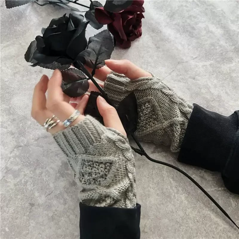 NEW Women Hand Warmer Winter Gloves Fashion Knitting Faux Wool Mitten Warm Fingerless Glove Gants Femme Women Gloves