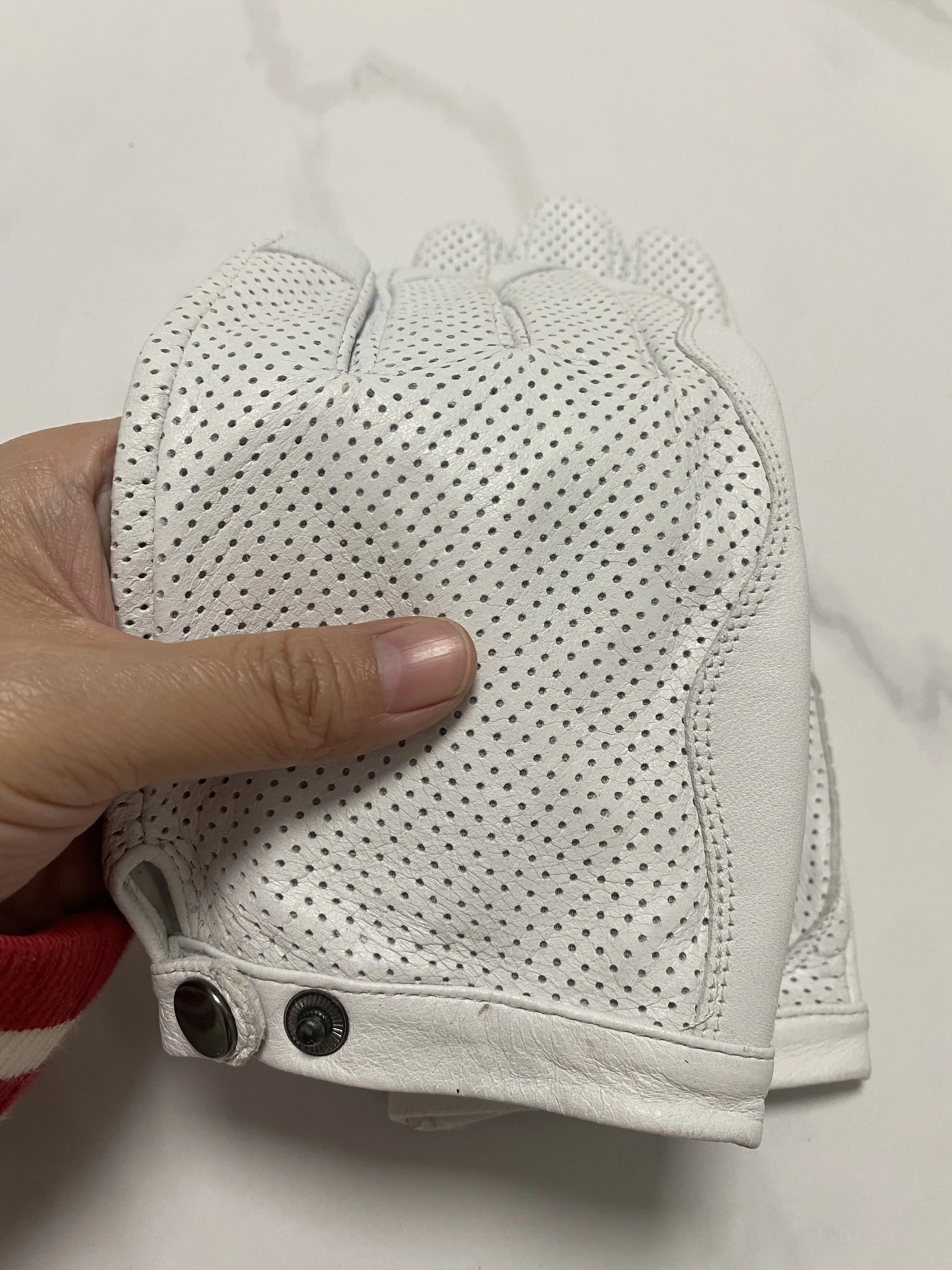 Men Women's Hollow Out Natural Sheepskin Leather White Glove Female Fashion Genuine Leather Breathable Thin Driving Glove R1919