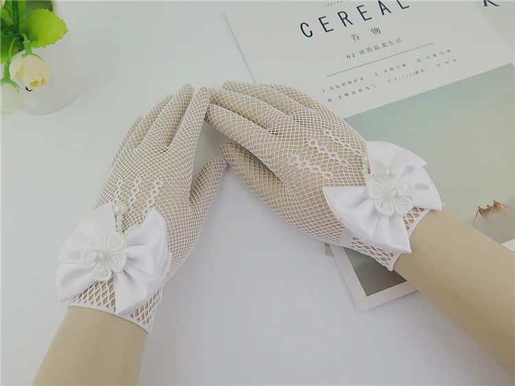 Kids Party Lace Pearl Fishnet Gloves Communion Flower Girl Party Gloves Children's Glove High Elasticity Mesh Bow Gloves