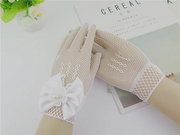Kids Party Lace Pearl Fishnet Gloves Communion Flower Girl Party Gloves Children's Glove High Elasticity Mesh Bow Gloves