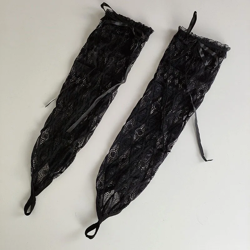1 Pairs White Lace Embroidered Hollow-Out Gloves Women Sun Protection Thin Arm Sleeve Nightclub Sexy Accessories Cosplay Gloves