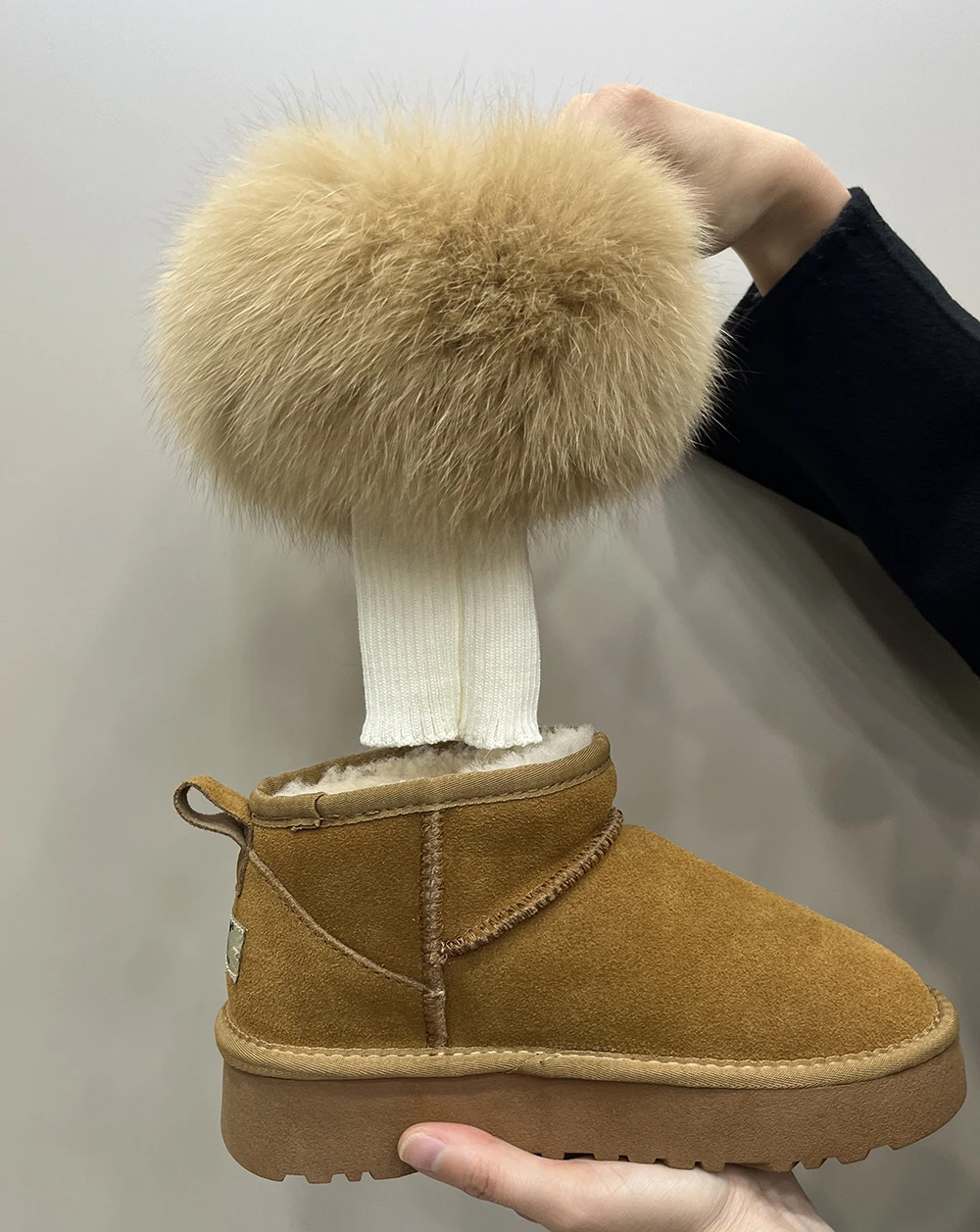 New Arrival Female Natural fox Fur Cuffs Knitted Warm Real Fox Fur Mittens Women Winter Outdoor fox Fur Cuffs