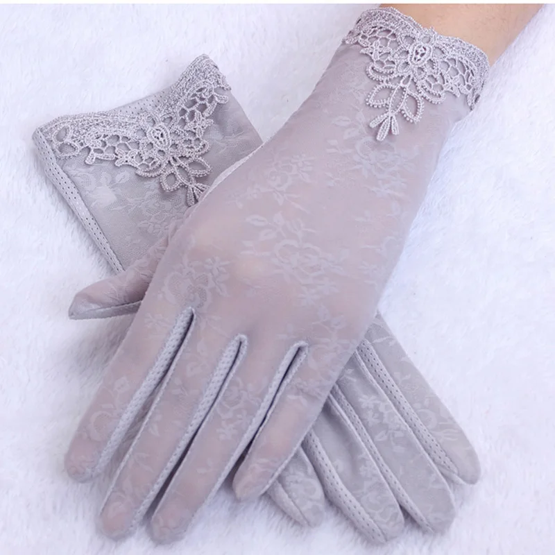 Sexy Summer Women UV Sunscreen Short Sun Female Gloves Fashion Ice Silk Lace Driving Of Thin Touch Screen Lady Gloves G02E