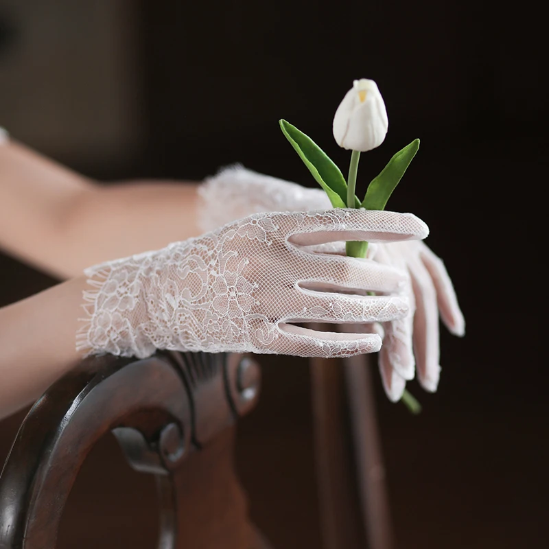 Women White Lace Thin Floral Embroidery Long Aesthetic Gloves High Quality Breathable Soft Etiquette Stage Performance