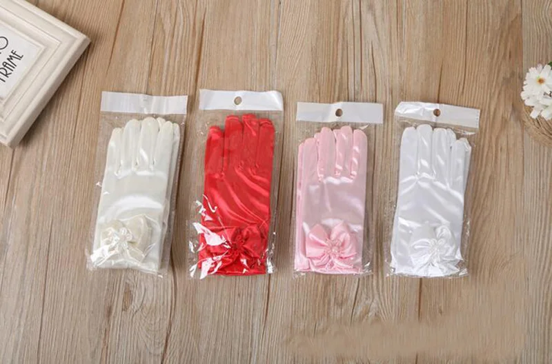 Elastic Girl Etiquette Performance Glove Satin Pearl Flower Lace Bow Short Children Princess Wedding Dress Dance Mitten L44