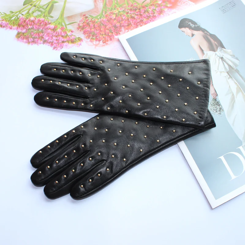 New Women's Sheepskin Gloves Leather Fashion Belt Rhinestone Warm Velvet Lining Gloves Winter