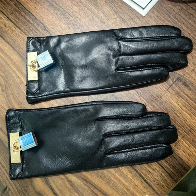 New Women's Ladies Real Leather Black Gloves Touch Screen Sheepskin Gloves With Lock Design