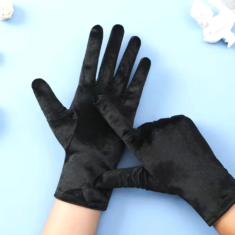 Autumn Winter Short Opera Velvet Gloves for Women Flapper Stretchy Wrist Length Banquet Gloves Tea Wedding Party Costume Gloves