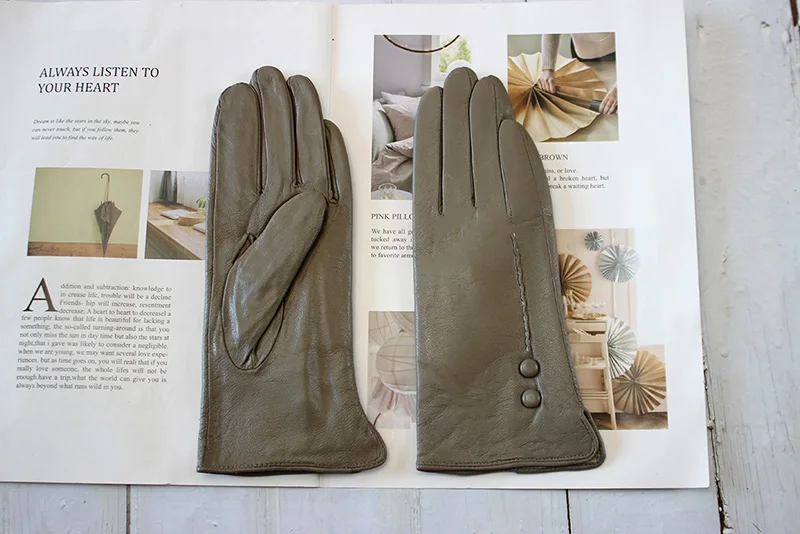 Colorful Leather Gloves Women Fashion Simple Style Velvet Lining Autumn Winter Warm Ladies Sheepskin Finger Gloves