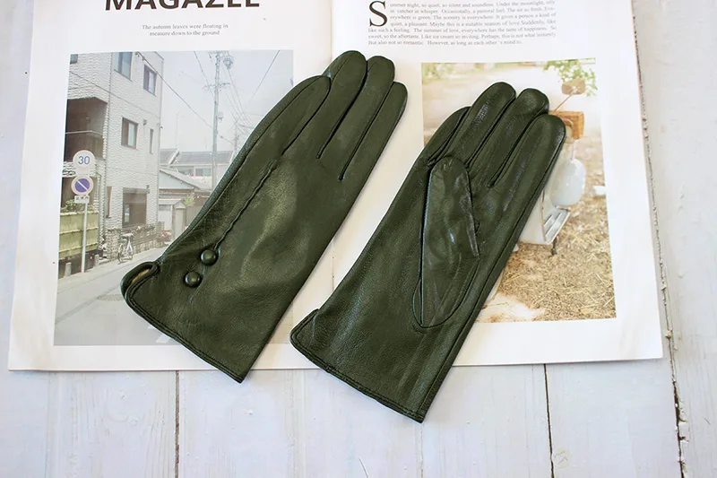 Colorful Leather Gloves Women Fashion Simple Style Velvet Lining Autumn Winter Warm Ladies Sheepskin Finger Gloves