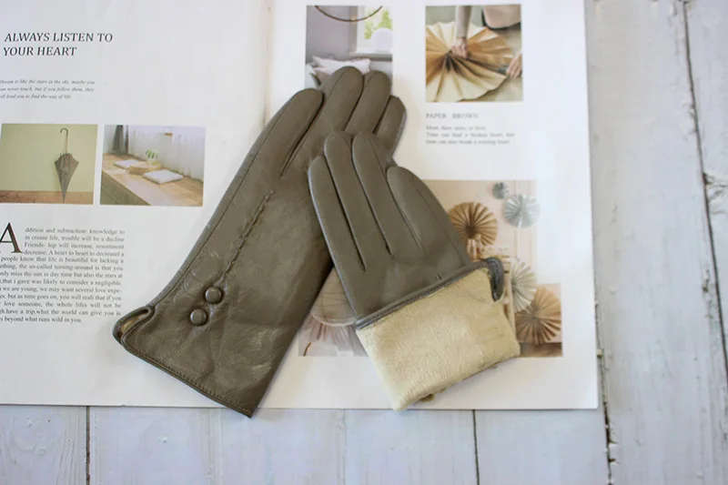 Colorful Leather Gloves Women Fashion Simple Style Velvet Lining Autumn Winter Warm Ladies Sheepskin Finger Gloves