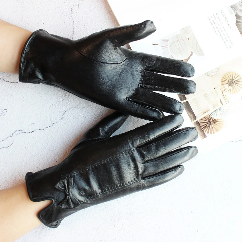 Colorful Leather Gloves Women Fashion Simple Style Velvet Lining Autumn Winter Warm Ladies Sheepskin Finger Gloves