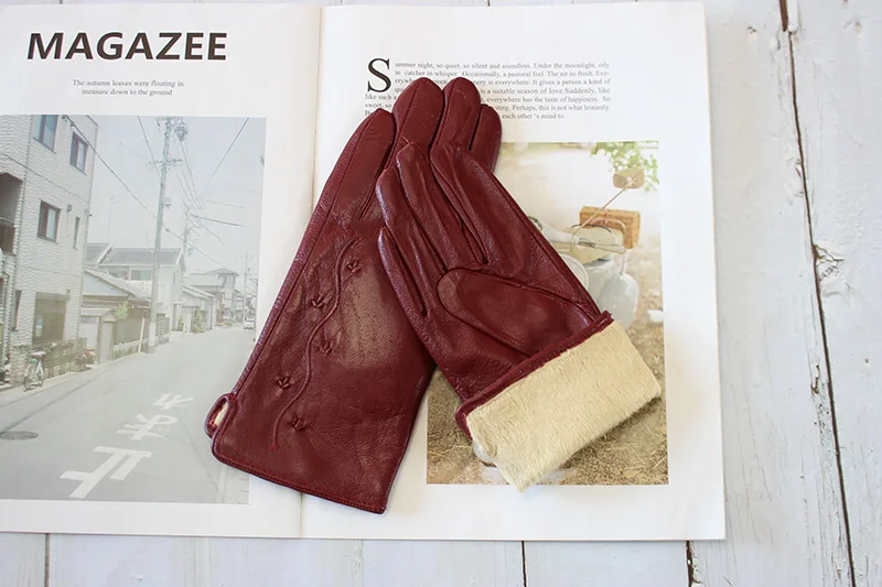 Colorful Leather Gloves Women Fashion Simple Style Velvet Lining Autumn Winter Warm Ladies Sheepskin Finger Gloves