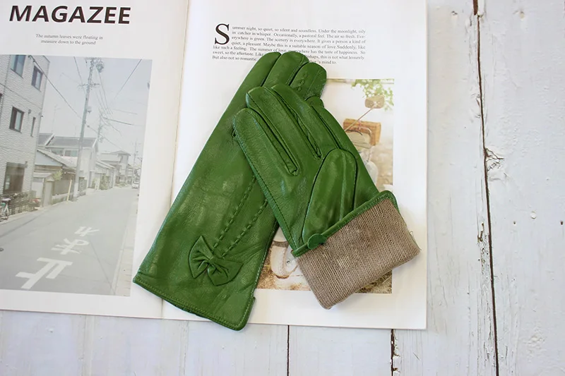 Colorful Leather Gloves Women Fashion Simple Style Velvet Lining Autumn Winter Warm Ladies Sheepskin Finger Gloves