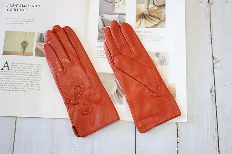 Colorful Leather Gloves Women Fashion Simple Style Velvet Lining Autumn Winter Warm Ladies Sheepskin Finger Gloves