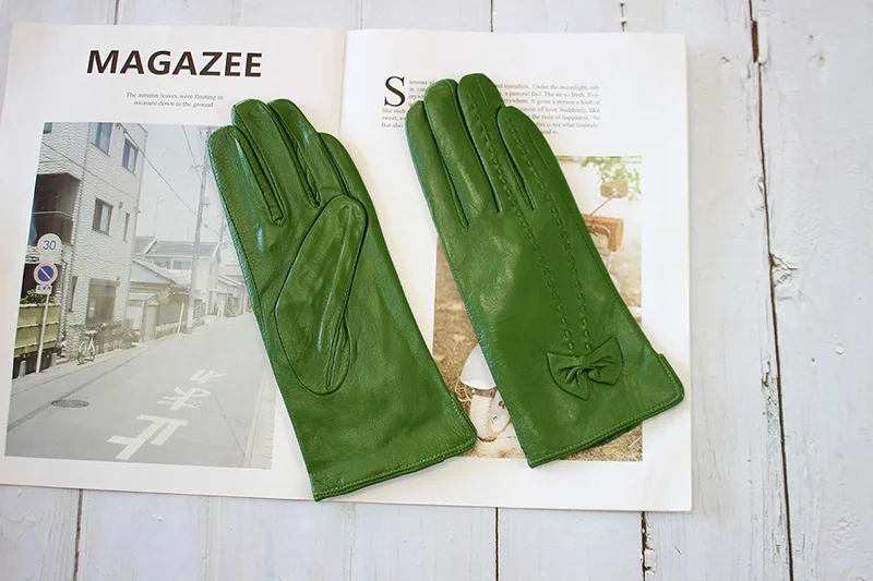 Colorful Leather Gloves Women Fashion Simple Style Velvet Lining Autumn Winter Warm Ladies Sheepskin Finger Gloves