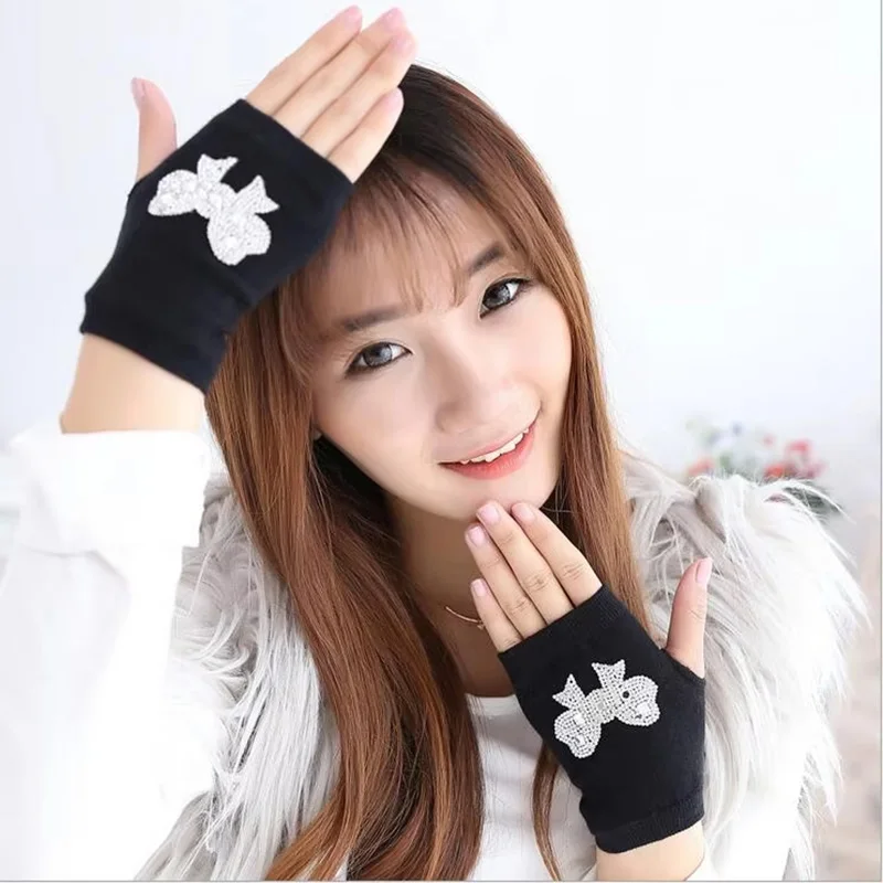Fashion Rhinestone Rivet Crown Gothic Punk Adult Cool Fingerless Gloves Women Men Black Knitted Half Finger Winter Warm Mittens
