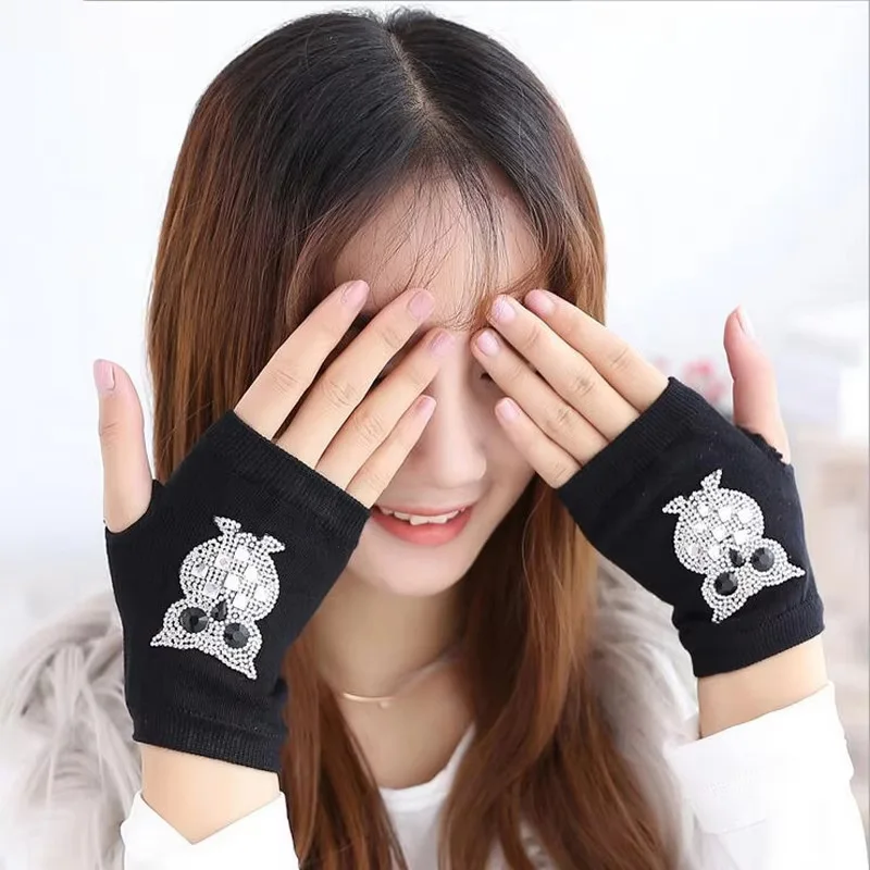 Fashion Rhinestone Rivet Crown Gothic Punk Adult Cool Fingerless Gloves Women Men Black Knitted Half Finger Winter Warm Mittens
