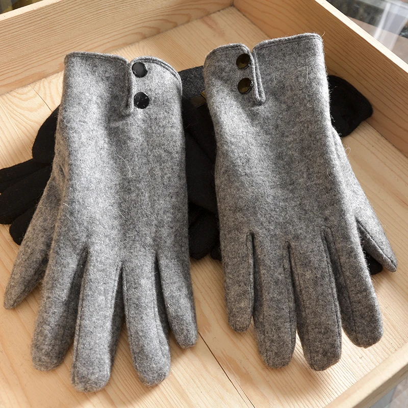 Men's Merino Wool Glove Liners Driving Touchscreen Compatible Gloves For Men Winter Outdoor Sports Warmth Breathable