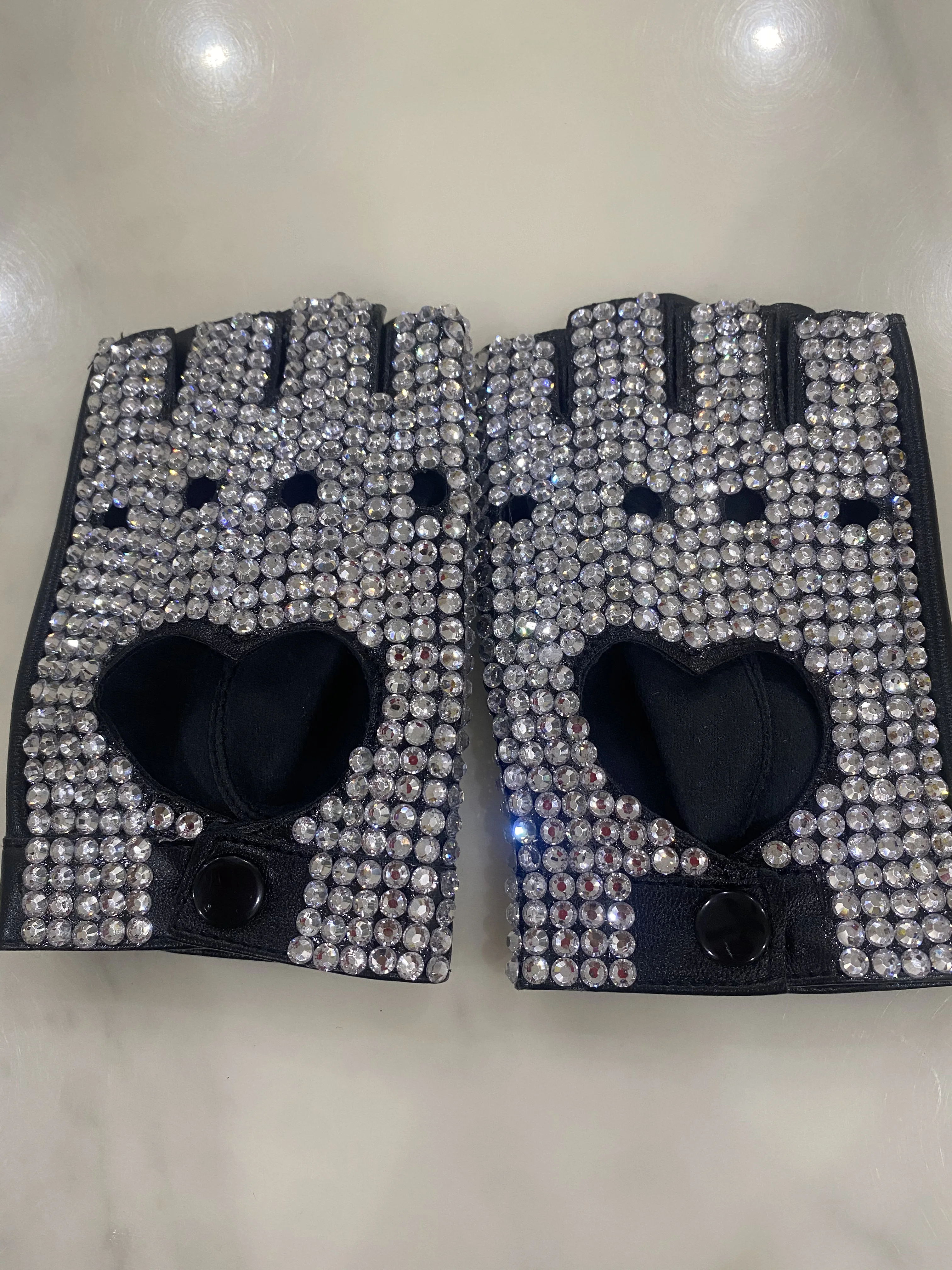 Women's fashion semi-finger faux PU  leather sexy fingerless heart cut out rhinestone gloves lady's hip-hop dance  gloves