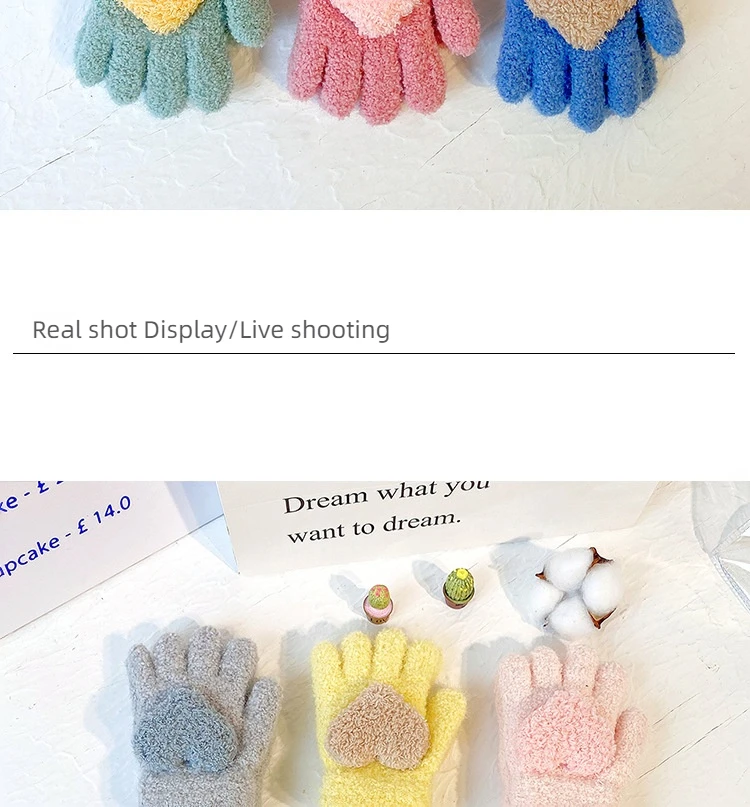 3-6 years old winter solid color children's love gloves, warm and cold resistant, all finger thick, boys' and girls' hand warmer