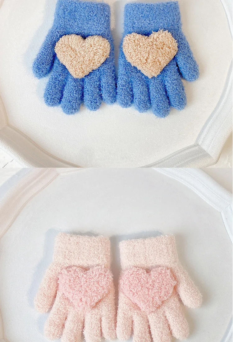 3-6 years old winter solid color children's love gloves, warm and cold resistant, all finger thick, boys' and girls' hand warmer