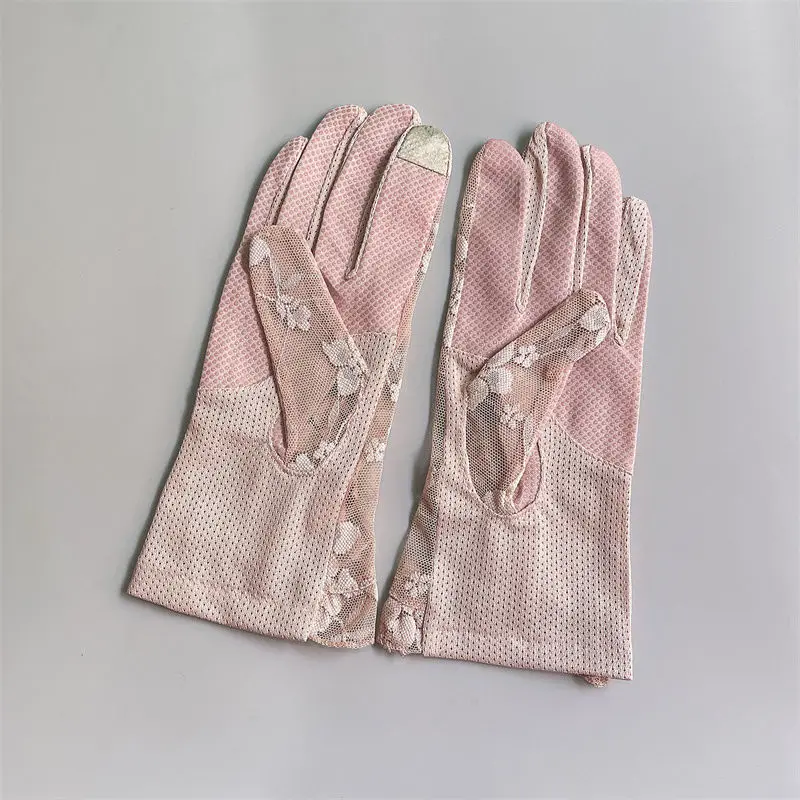 Women Summer Elegant Hollow Lace Mesh Short Sexy Thin Sunscreen Breathable Anti-skid Touch Screen Driving UV Gloves