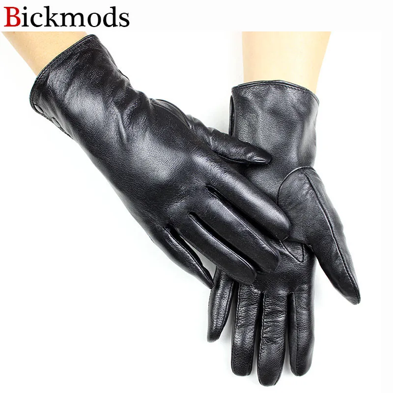 Winter Warm Leather Gloves for Women Fashion Button Style with Thin Wool And Velvet Lining Outdoor Cycling Gloves