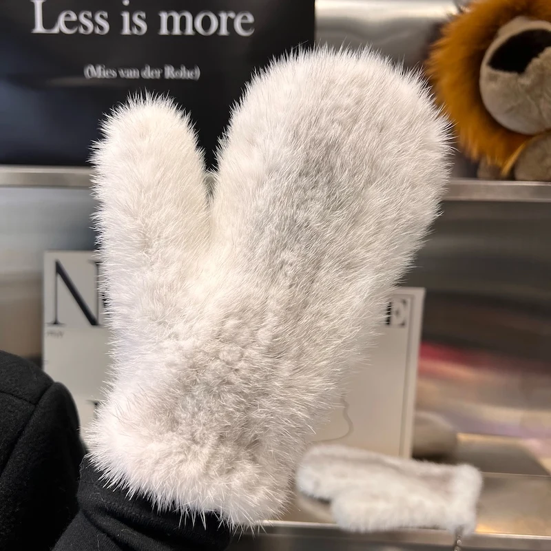Winter Real Mink Fur Gloves Fashion Soft Warm 100%Natural Mink Fur Gloves Lady Good Elastic Genuine Fur Gloves Knitted Fur Glove