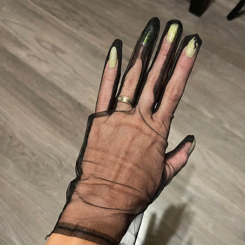 Women Summer Sexy Black Lace Gloves Mesh Hollow Breathable Sunscreen Short Paragraph Female High Elasticity Transparent Gloves
