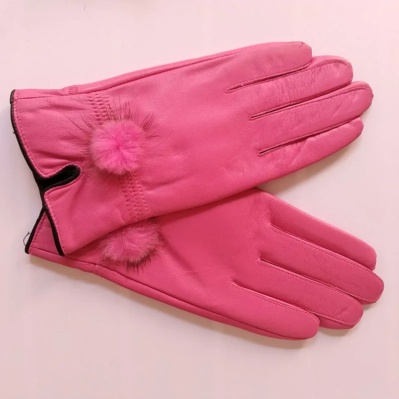 Genuine Leather Glove Women Warm Fashhion Winter Ladies Hand Warmer Gloves With Natural Mink Fur Ball Luxury Glove With Finger