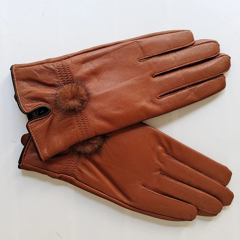 Genuine Leather Glove Women Warm Fashhion Winter Ladies Hand Warmer Gloves With Natural Mink Fur Ball Luxury Glove With Finger